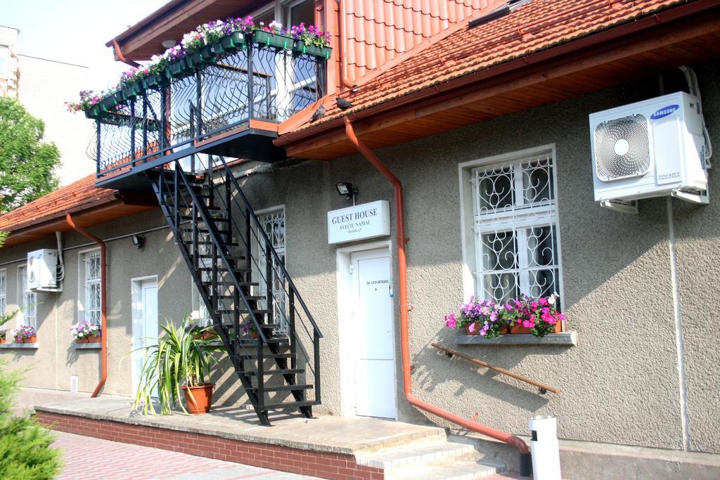 Klaipeda Inn Private Parking And Kitchen Exterior photo